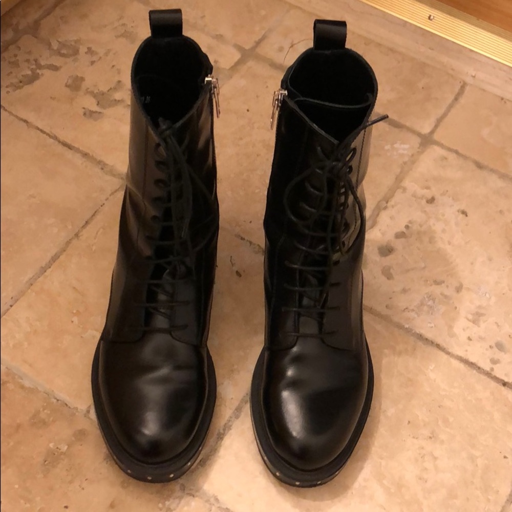 Barney’s New York black pack up combat boot